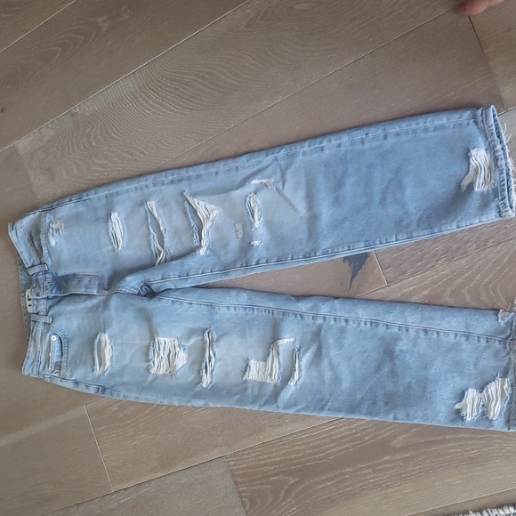 Lovers and Friends Ryan High Rise Loose Fit Jeans - Picture 2 of 5